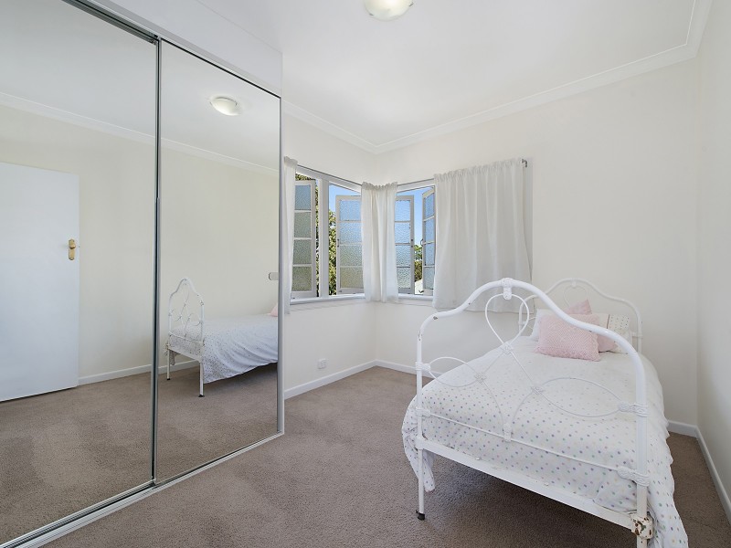 8 Hurley Street, Keperra QLD 4054