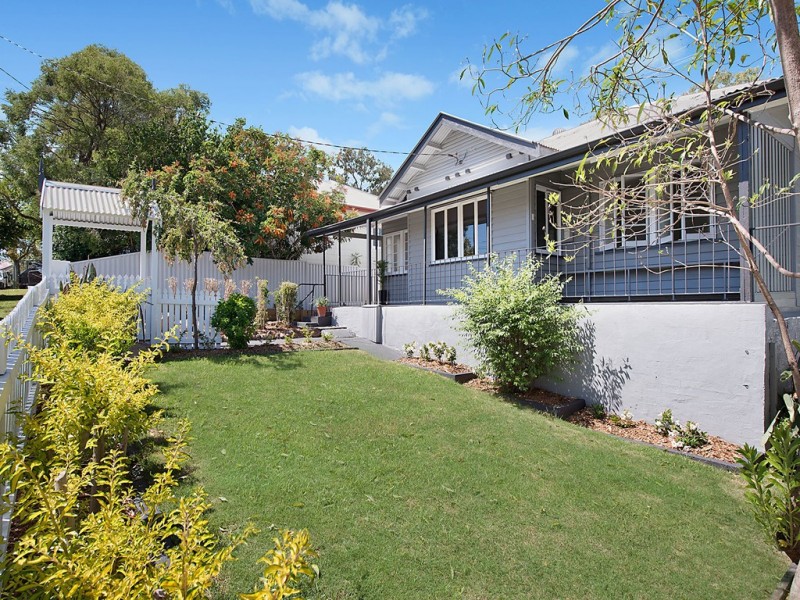 8 Hurley Street, Keperra QLD 4054