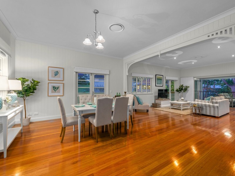 11 View Parade, Ashgrove QLD 4060