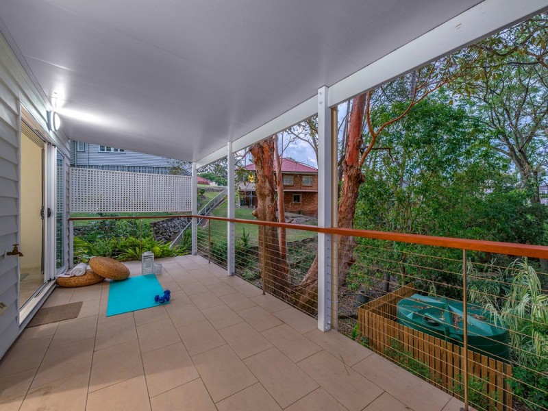11 View Parade, Ashgrove QLD 4060