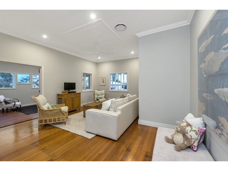 69 Mareeba Road, Ashgrove QLD 4060