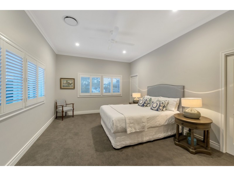 69 Mareeba Road, Ashgrove QLD 4060