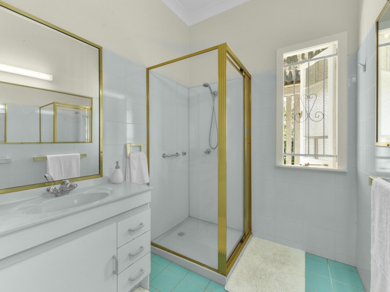 32 Elouera Road, Ashgrove QLD 4060