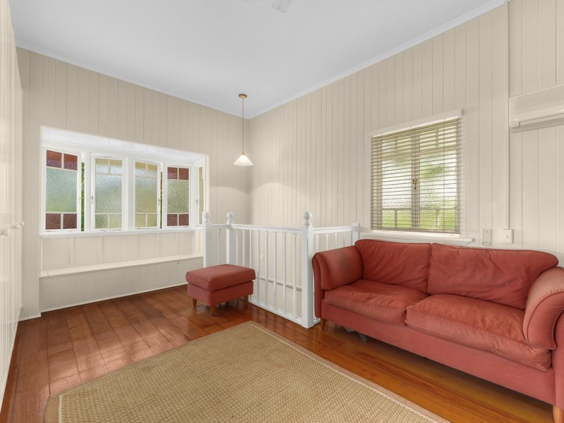 33 Exeter Street, Ashgrove QLD 4060