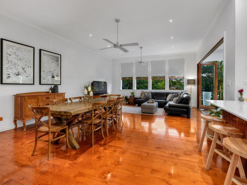 11 Hawthorn Terrace, Red Hill QLD 4059