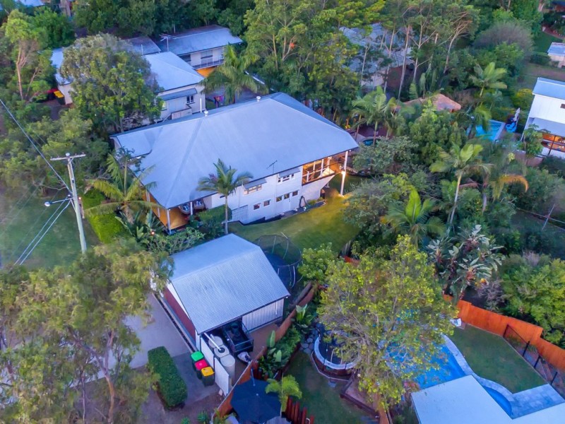 11 Hawthorn Terrace, Red Hill QLD 4059