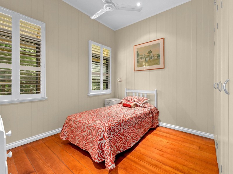 11 Garrick Terrace, Herston QLD 4006