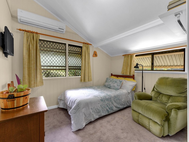 11 Garrick Terrace, Herston QLD 4006