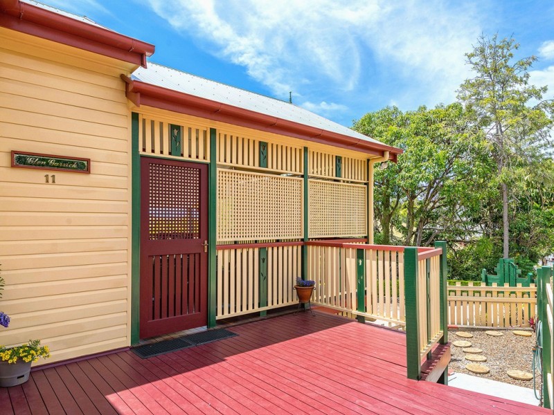 11 Garrick Terrace, Herston QLD 4006