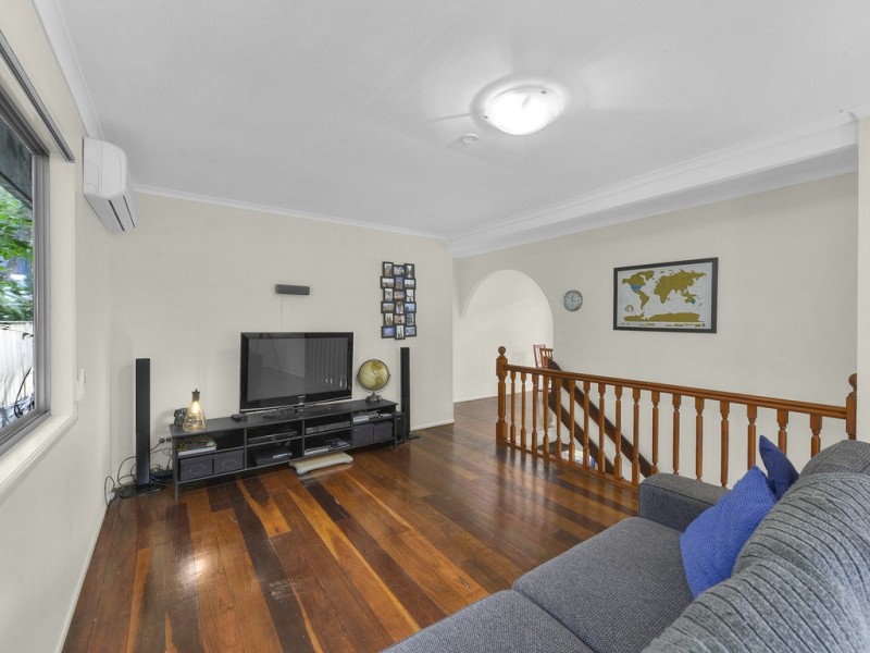 2 Dyne Street, Red Hill QLD 4059