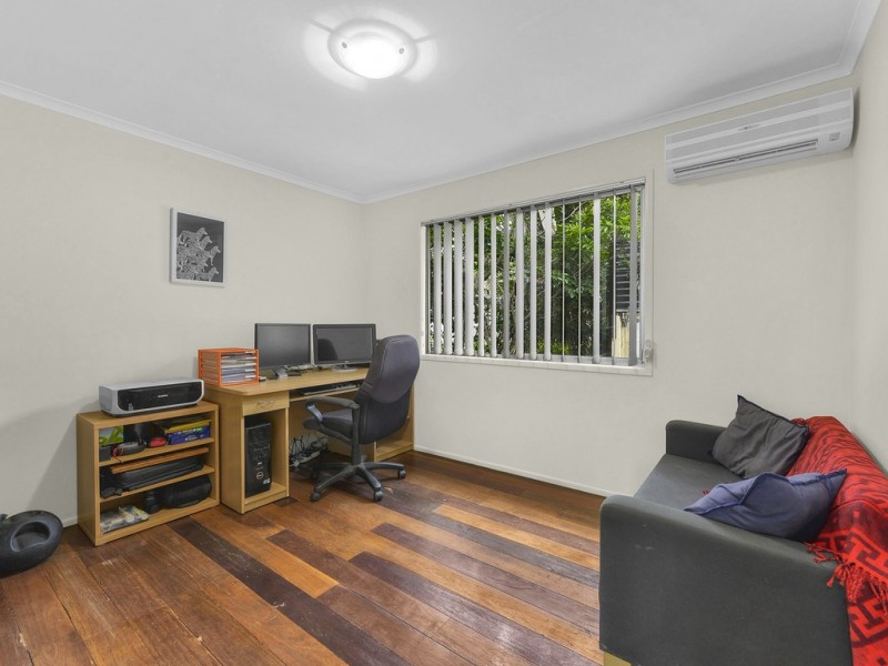 2 Dyne Street, Red Hill QLD 4059