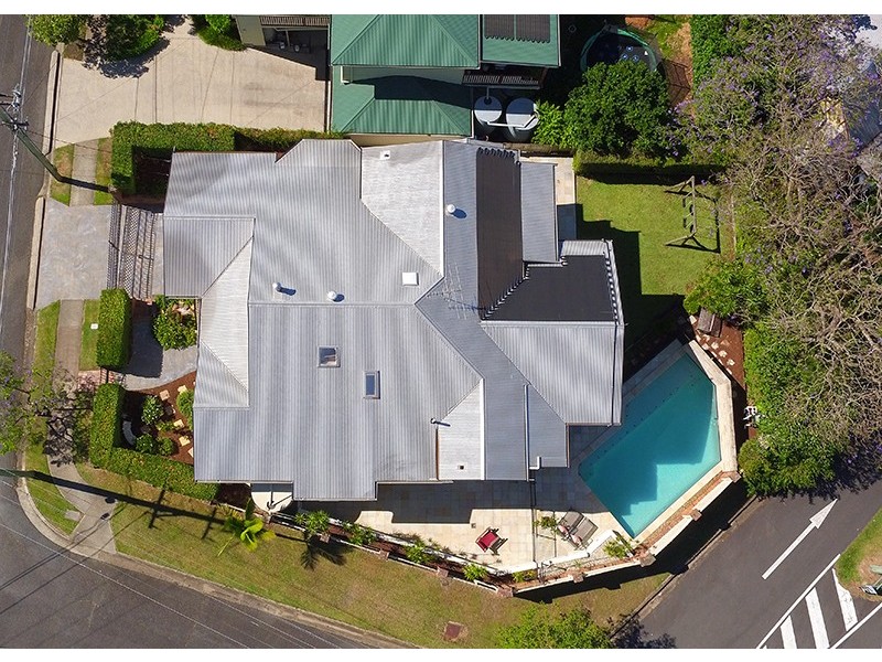 33 Ashgrove Crescent, Ashgrove QLD 4060