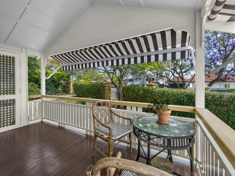 14 Ashgrove Crescent, Ashgrove QLD 4060