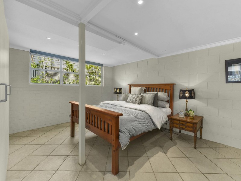 14 Ashgrove Crescent, Ashgrove QLD 4060