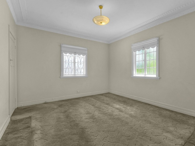 33 Frasers Road, Ashgrove QLD 4060