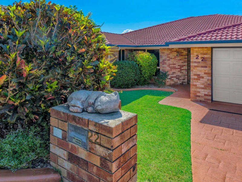 22 Ensign Street, Carindale QLD 4152