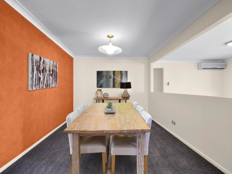 22 Ensign Street, Carindale QLD 4152