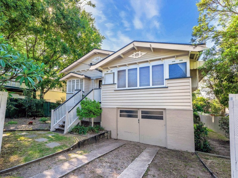 25 Elimatta Drive, Ashgrove QLD 4060