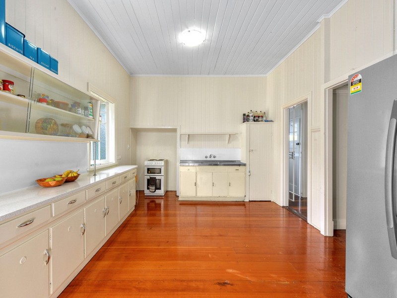 25 Elimatta Drive, Ashgrove QLD 4060