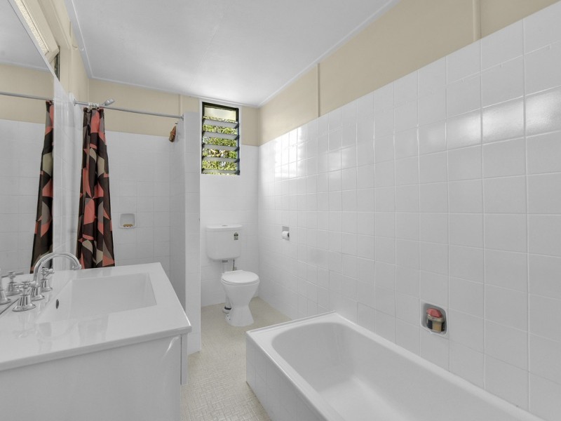 25 Elimatta Drive, Ashgrove QLD 4060