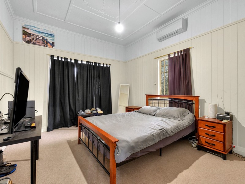 25 Elimatta Drive, Ashgrove QLD 4060