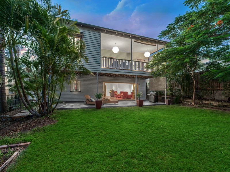 20 Palmer Street, Greenslopes QLD 4120