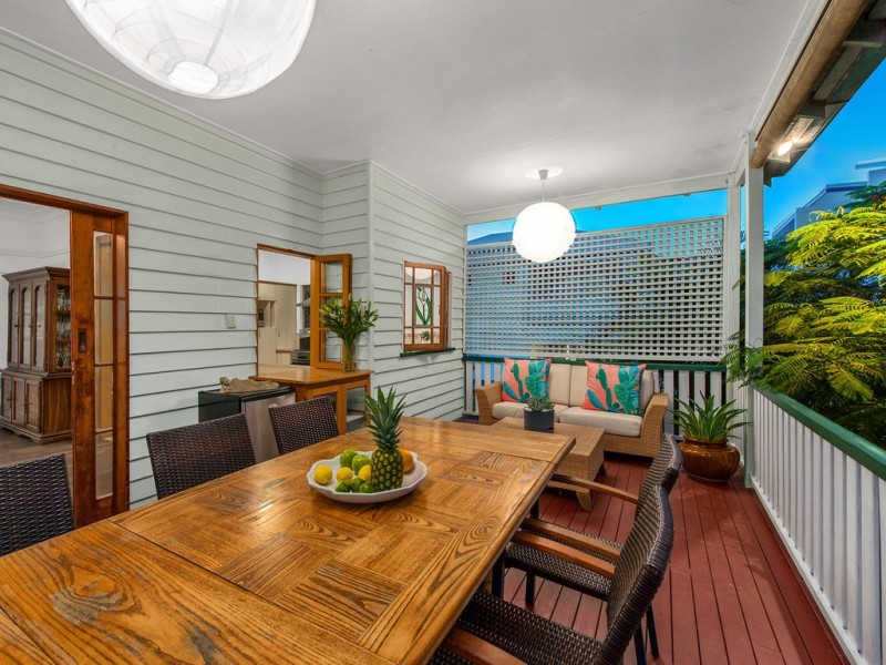 20 Palmer Street, Greenslopes QLD 4120