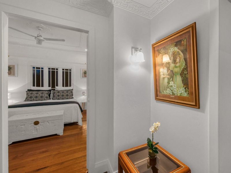 20 Palmer Street, Greenslopes QLD 4120
