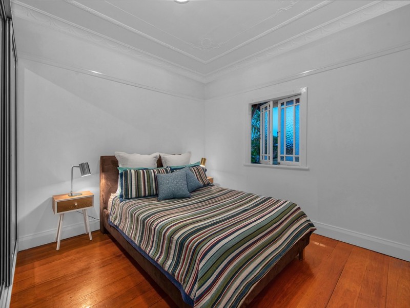 20 Palmer Street, Greenslopes QLD 4120