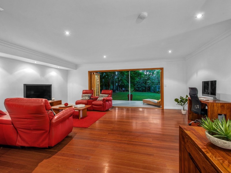 20 Palmer Street, Greenslopes QLD 4120