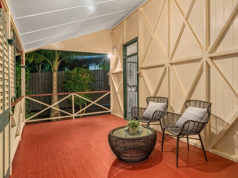26 Thorn Street, Red Hill QLD 4059