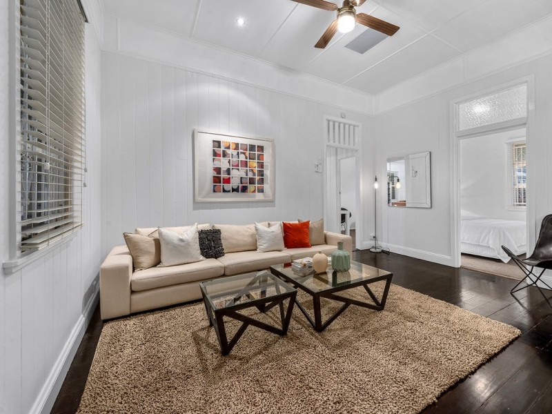26 Thorn Street, Red Hill QLD 4059