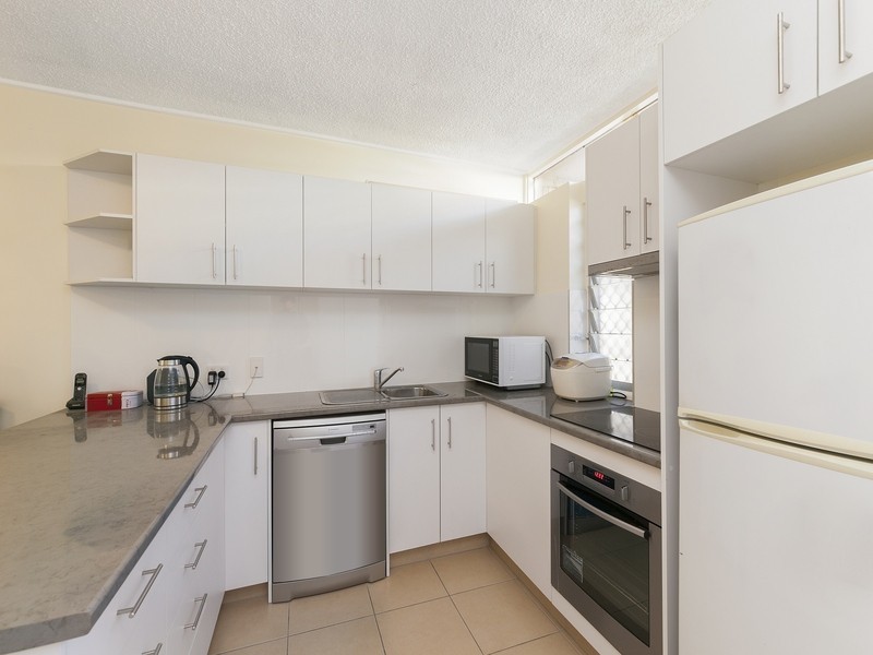 Unit 2, 59 Sandford Street, St Lucia QLD 4067