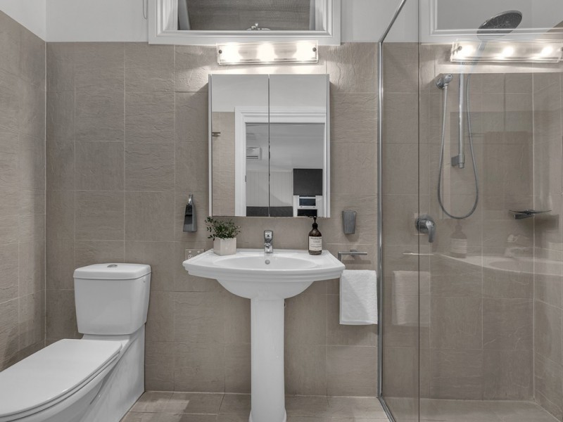 24 Dorrington Drive, Ashgrove QLD 4060