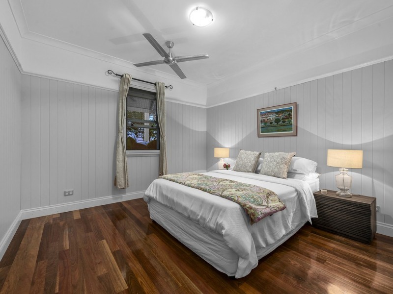 24 Dorrington Drive, Ashgrove QLD 4060