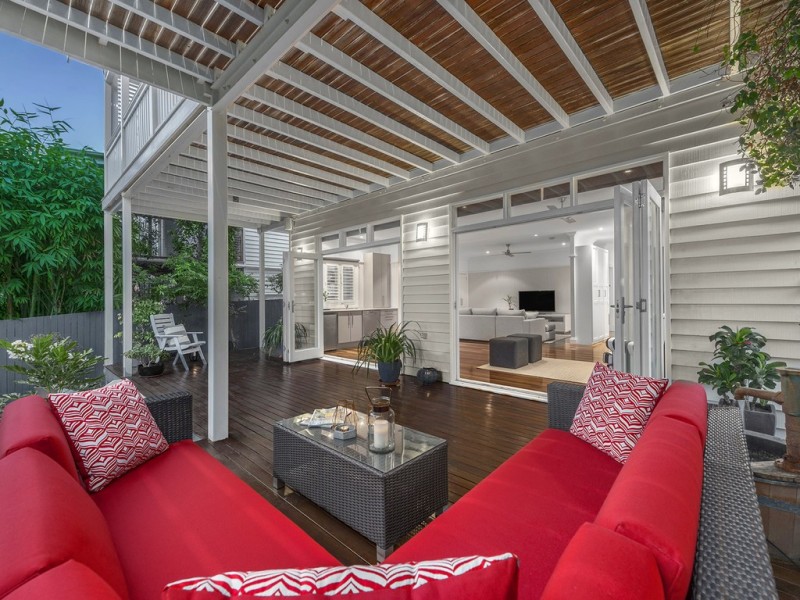 24 Dorrington Drive, Ashgrove QLD 4060