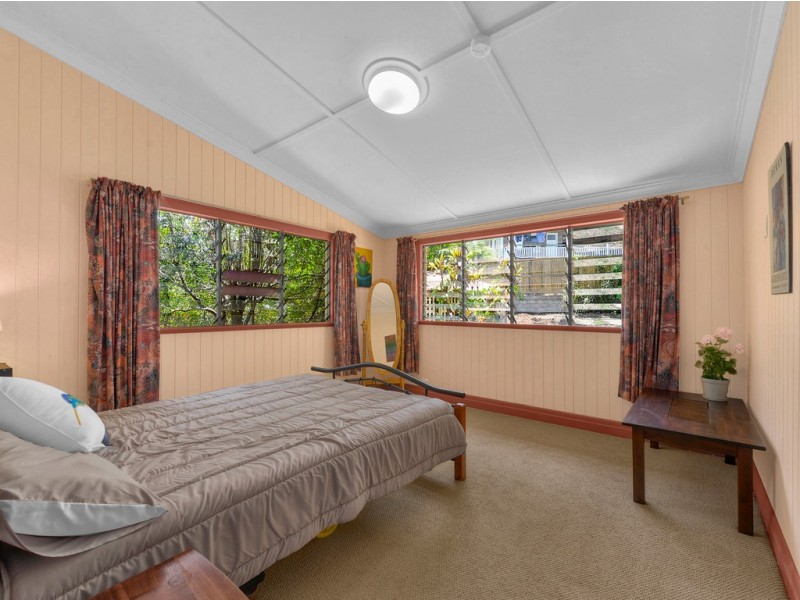 19 Wahroonga Road, Ashgrove QLD 4060