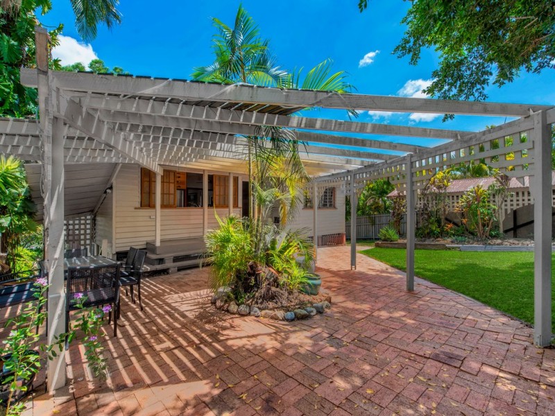 19 Wahroonga Road, Ashgrove QLD 4060