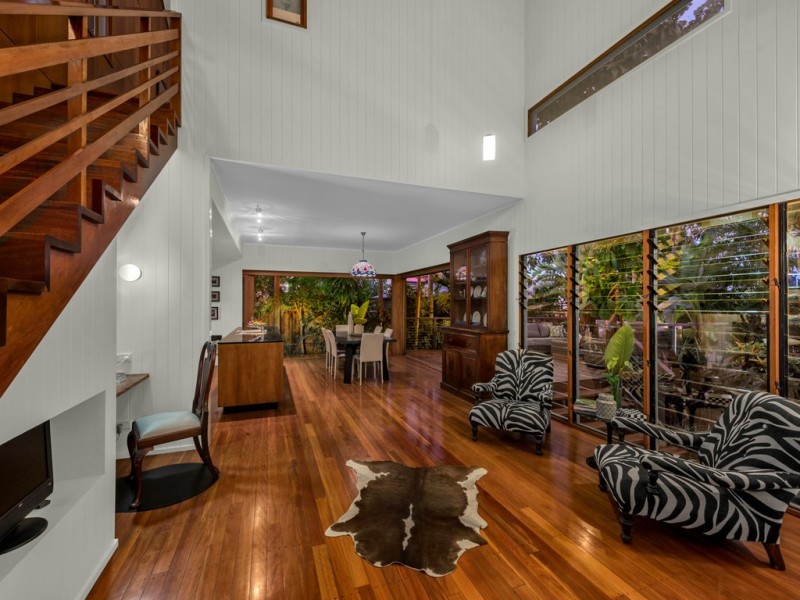 9 Elouera Road, Ashgrove QLD 4060