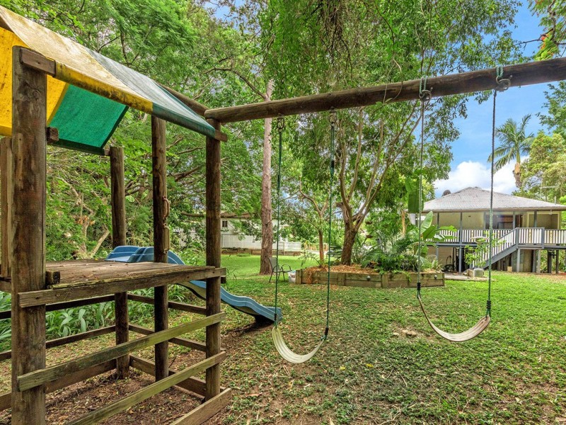 87 Fletcher Parade, Bardon QLD 4065