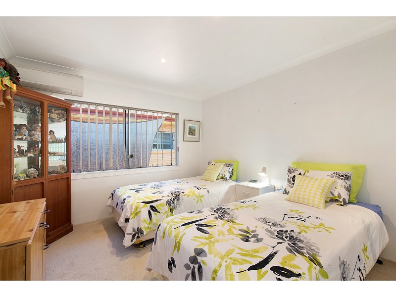 2/2 Glen Parade, Ashgrove QLD 4060