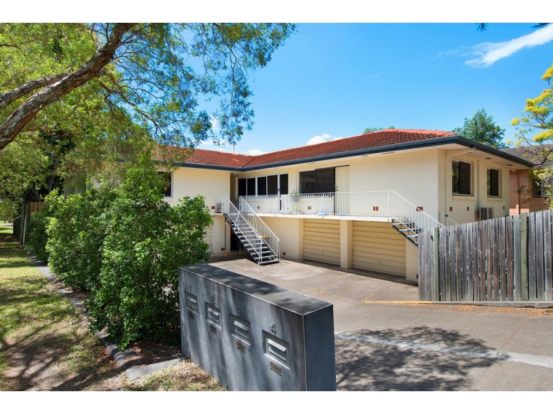 2/2 Glen Parade, Ashgrove QLD 4060