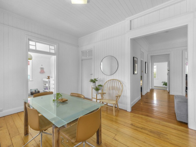 119 Waterworks Road, Ashgrove QLD 4060