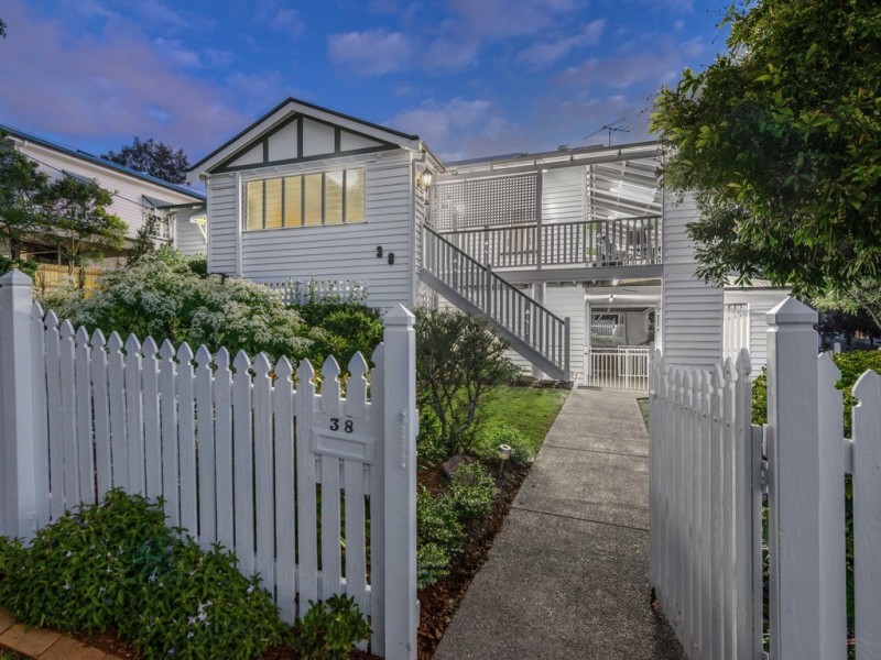 38 Gailey Street, Ashgrove QLD 4060