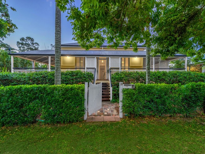 18 Bancroft Street, Kelvin Grove QLD 4059