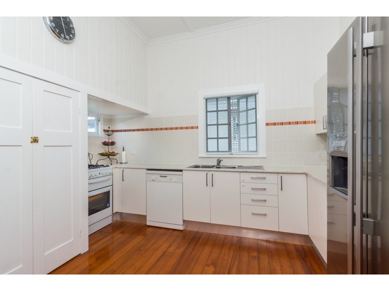 57 Mclean Pde, Ashgrove QLD 4060