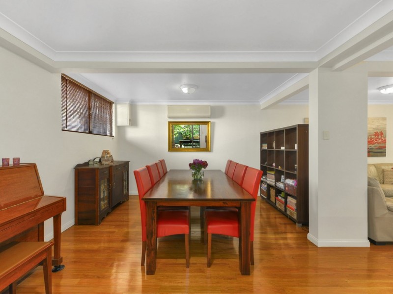 27 Yoku Road, Ashgrove QLD 4060