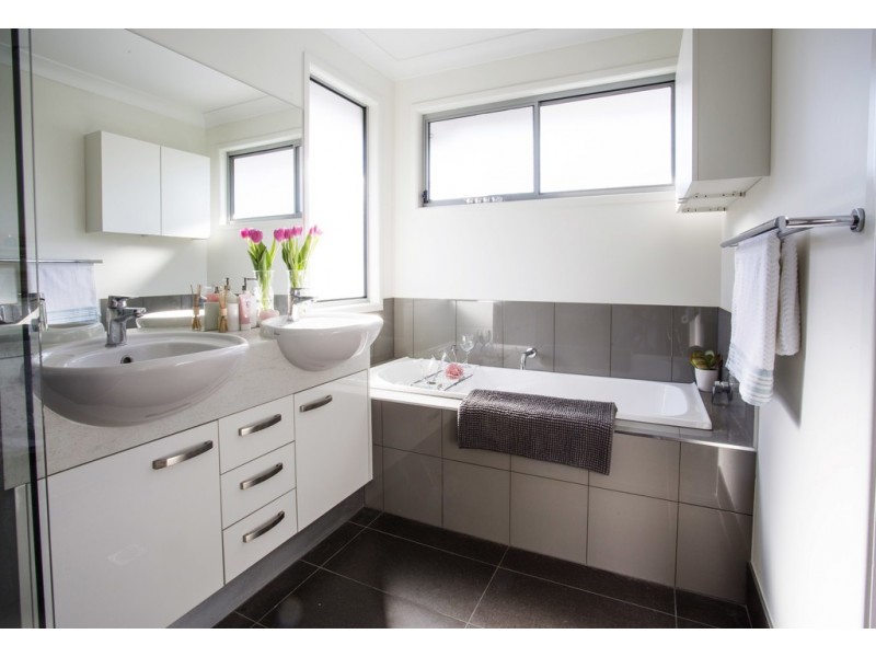 11 Harding Street, Enoggera QLD 4051