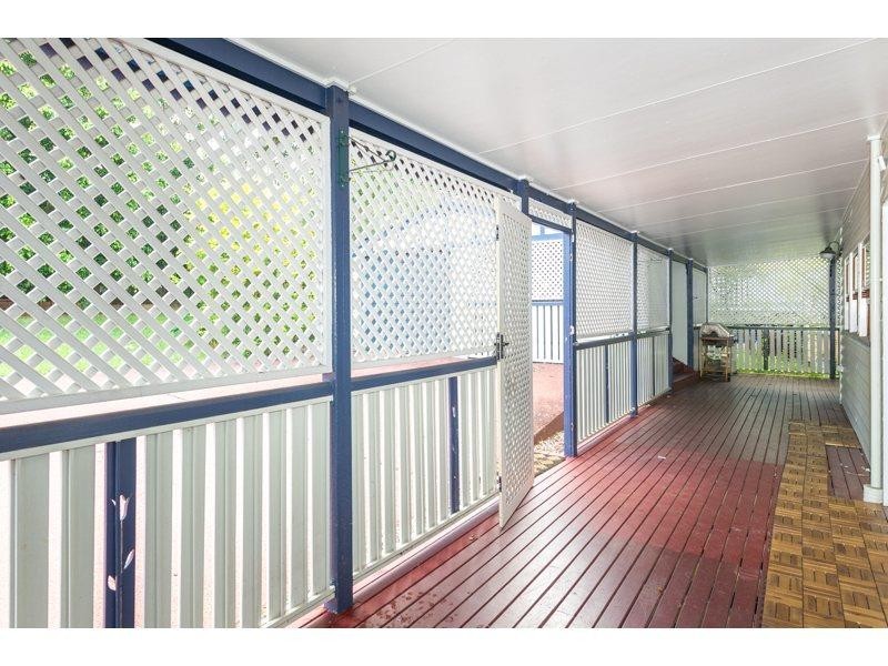90 Stewart Rd, Ashgrove QLD 4060