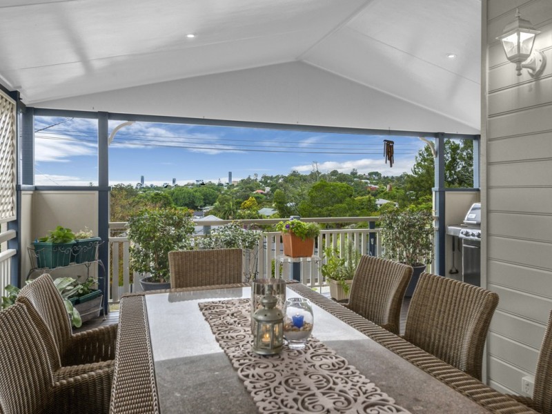 39 Panorama Street, Ashgrove QLD 4060